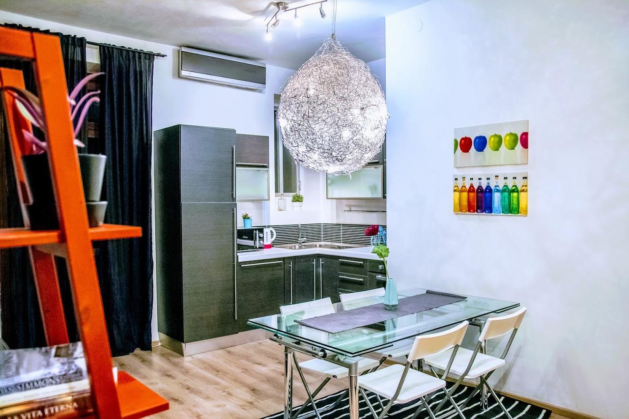 Yhome | Stylish Chic ตูริน ภายนอก รูปภาพ